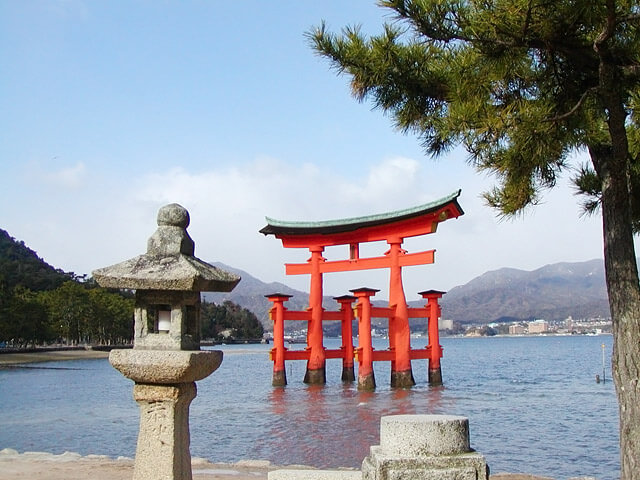 厳島神社の大鳥居